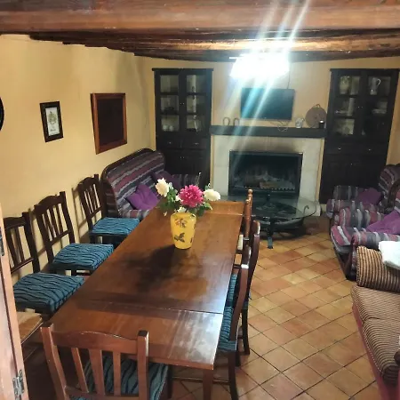 Casas rurales Santa Ana de la sierra-2