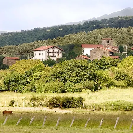 Hotel Akerreta-3