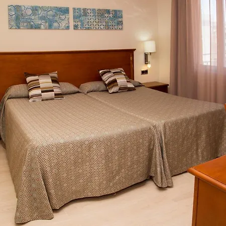 Apartamentos Ecuador Park-3