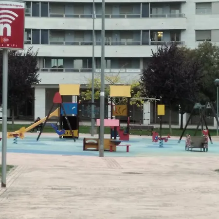 Apartamento Los Lirios Logroño-3