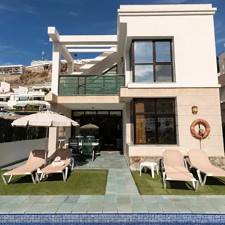 Sunshine Beach Villas-3