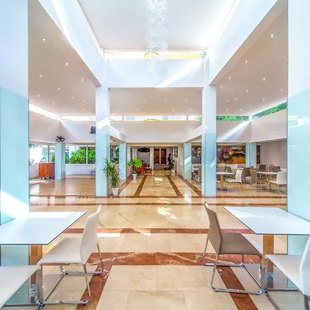 Mar Hotels Paguera & Spa-3