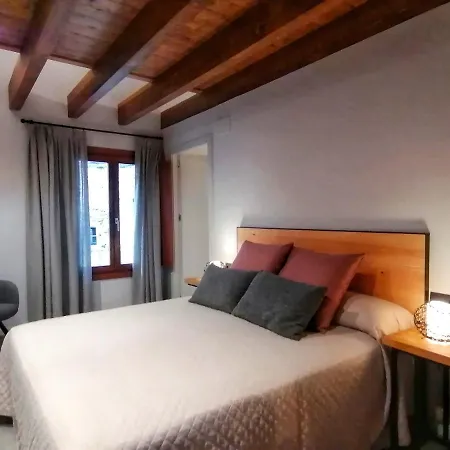 Apartament El Castell Casa Rural Cal Rialla-2