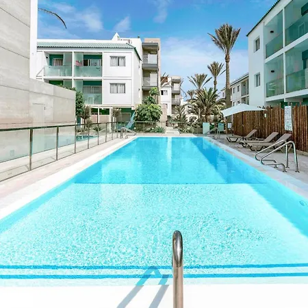 Bristol Sunset Beach - Holiday Apartments-2