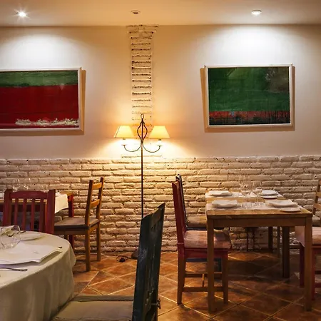 Hotel Gastronómico Cabo Vidío-2
