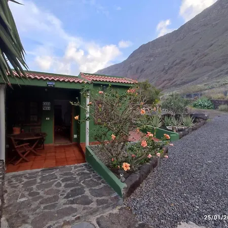 Casa Nela. Rural y acogedora en Las Puntas El Hierro-2