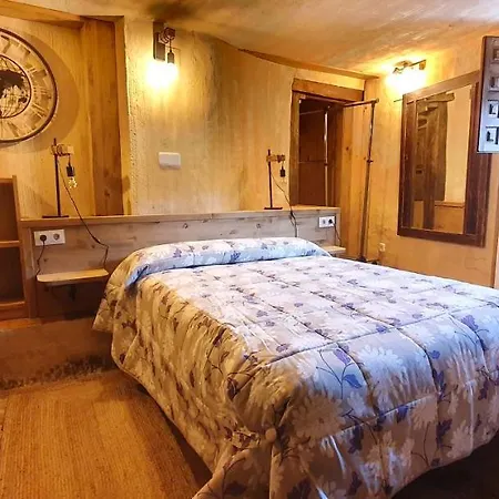 La Cueva de Casa Botes-3