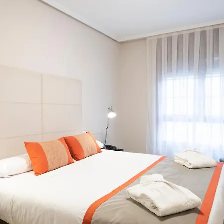Aparthotel Los Girasoles-2