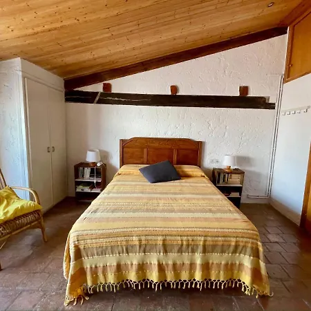 Apartamento rural con encanto Can Salvador-2