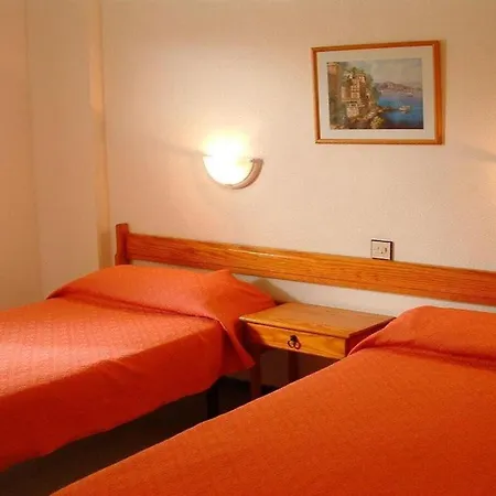 Apartamentos Solana-2