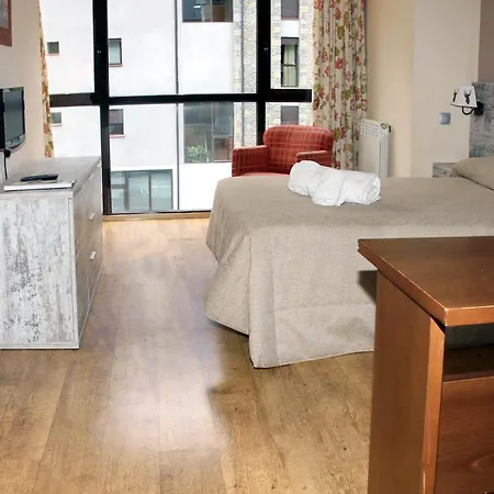 Aparthotel La Vall Blanca-3