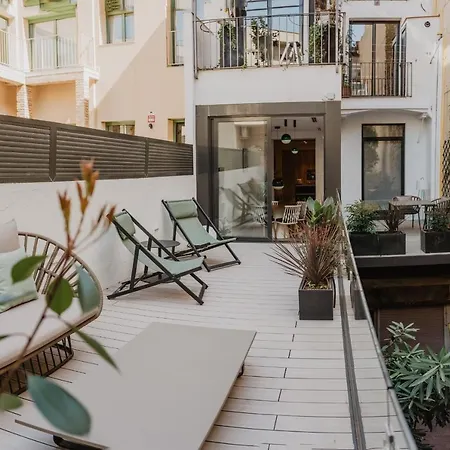 Petit Luxe St. Pere-2