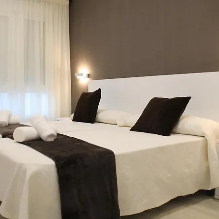 Baixo A Lua Rooming-2