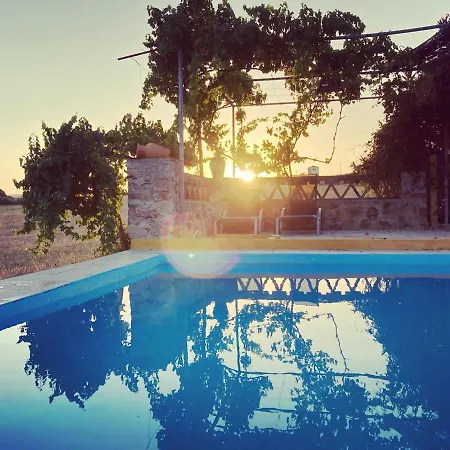 Casa Rural La Zafrilla-3