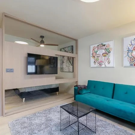 SUITE DE LUJO PUERTA DEL SOL+Parking-3