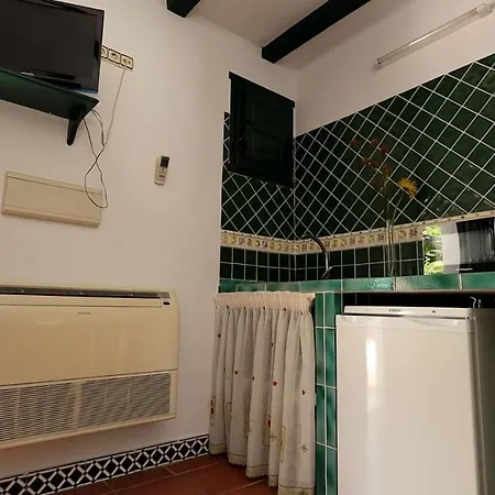 Aparthotel El Cañuelo-3