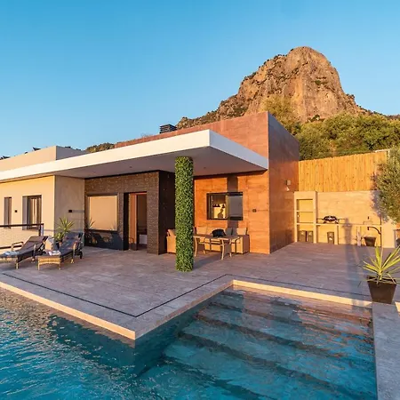 Villa Fahrenheit-3
