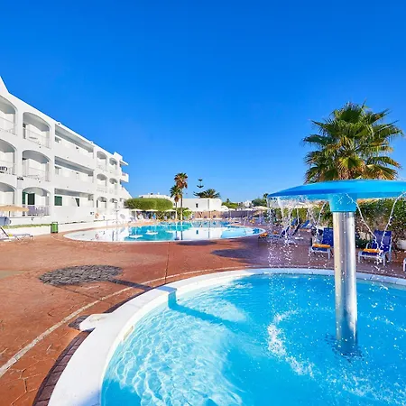 Gavimar Ariel Chico Hotel&Apartments-2