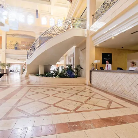 Hotel Envia Almeria Spa & Golf-3