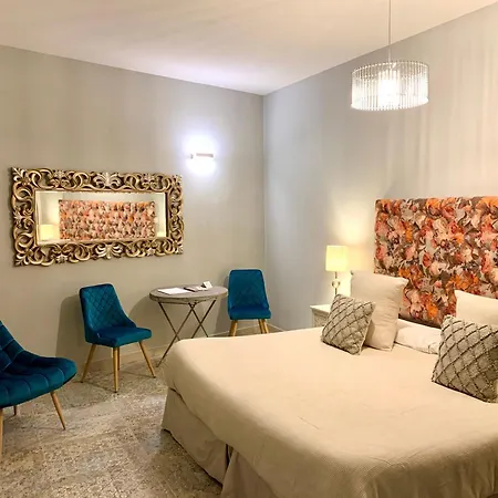 Akla Hotel Merida-3