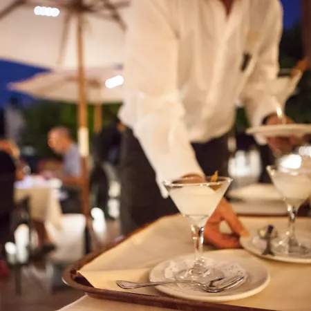 Hotel Restaurant Bon Retorn-3