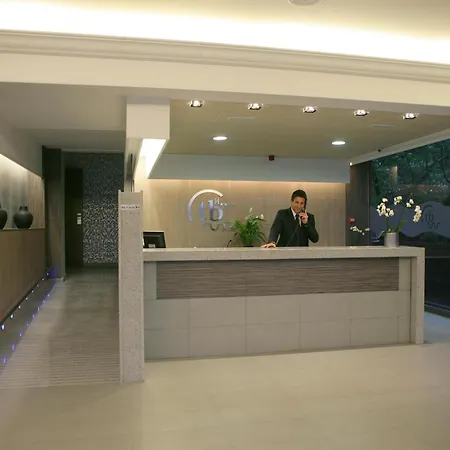 Tossa Beach Center-3