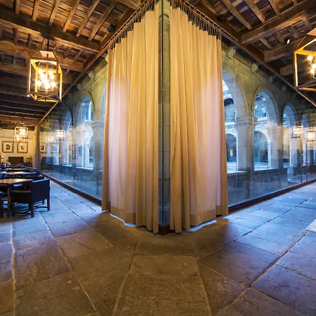 Parador De Monforte De Lemos-2