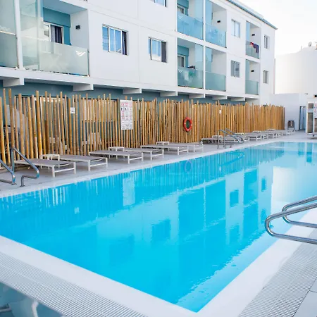 Bristol Sunset Beach - Holiday Apartments-2