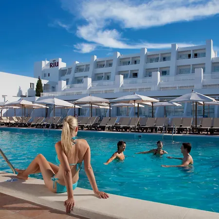 Hotel Riu La Mola-3