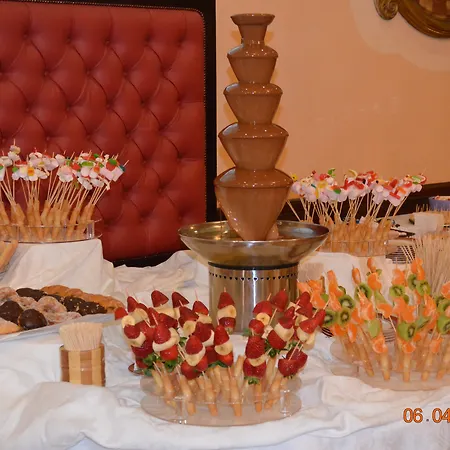 Hotel Carmen-2