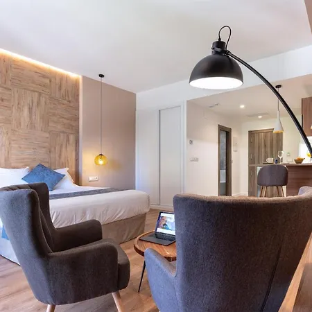 Dauria Suites Ha-2