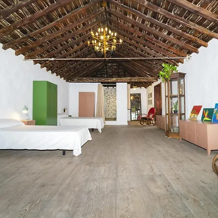 Cactus Coliving & Coworking-3