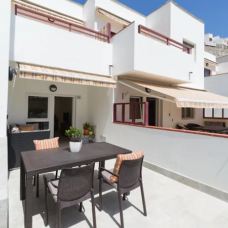 Granada II Apartments-3