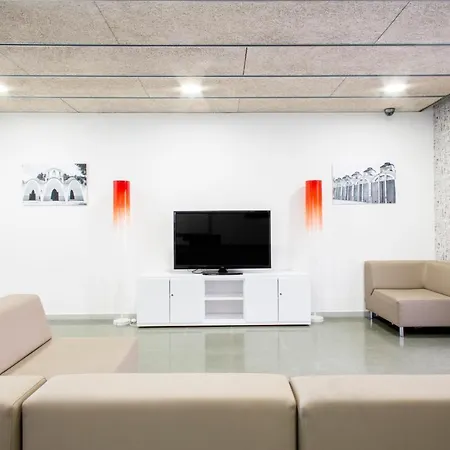Residencia Universitaria Resa Francesc Giralt I Serra-2