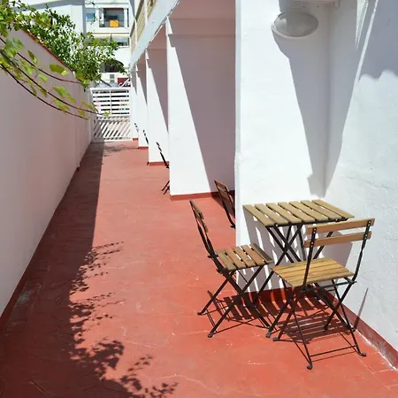 Jacaranda Apartments&Studios-2