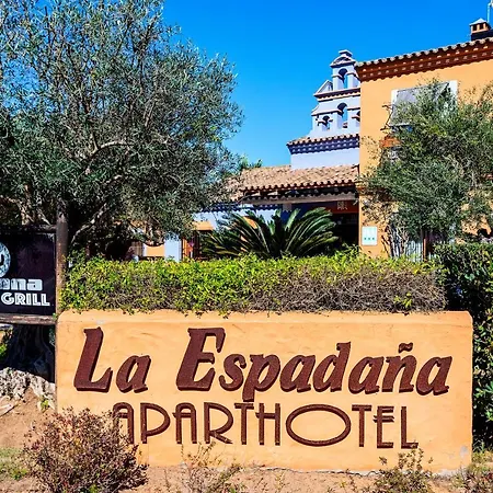 Apartahotel La Espadaña-3