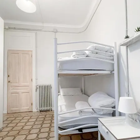 Az The Old Town Hostel - Coliving-3