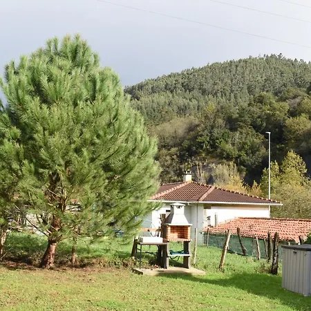 LA CASA AZUL, un oasis de calma, vistas impresionantes con PISCINA, SALTADOR, BARBACOA y acceso al río Asón-3