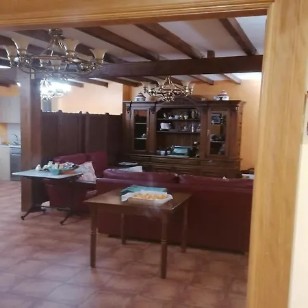 Apartamentos Turísticos Villa y Corte-2