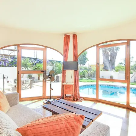Villa con piscina privada - Benicolada-2