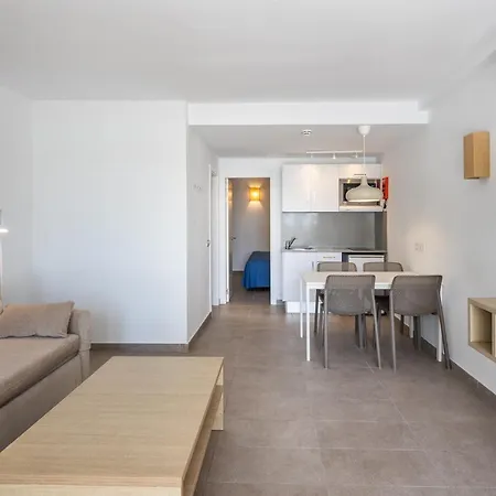Apartamentos Las Buganvillas Adults Only-3