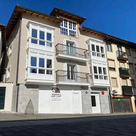 Apartamentos Mundaka Surf Plaza-3