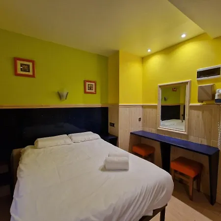 Pension Izar Bat Guesthouse - Self Check-In-3