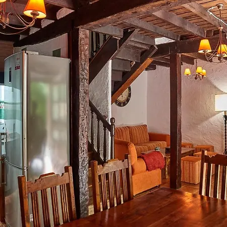 Casas Rurales La Tahona De Besnes-3