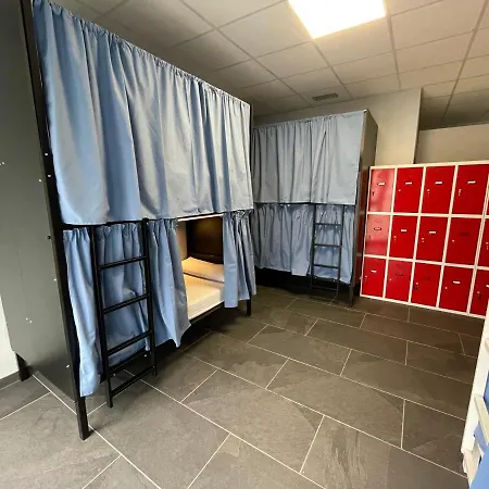 Hostel & Rooms O Albergue Da Meiga-2