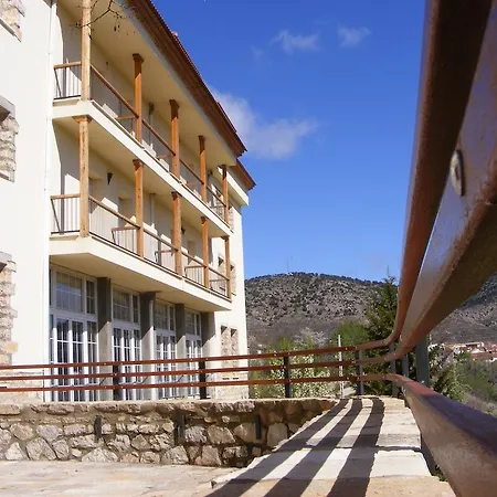 Hostería De Cañete-2