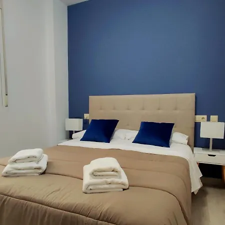 Apartamentos Sol Rastro-2