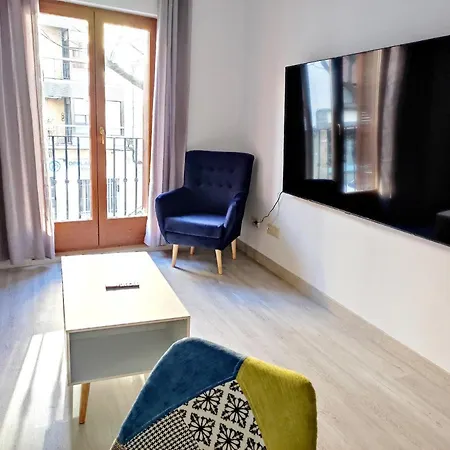 Apartamentos Sol Rastro-3