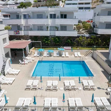 Apartamentos El Sombrero-2