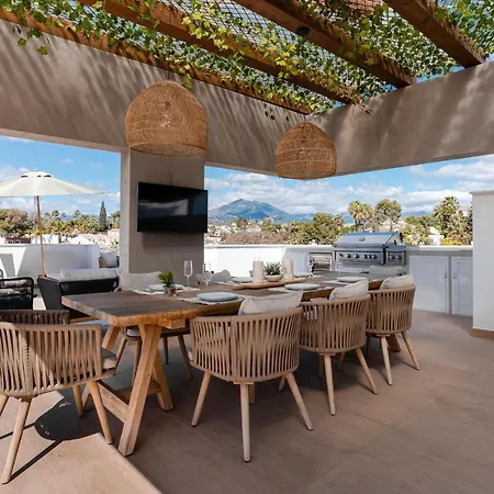 Penthouse - Royal Banus-3
